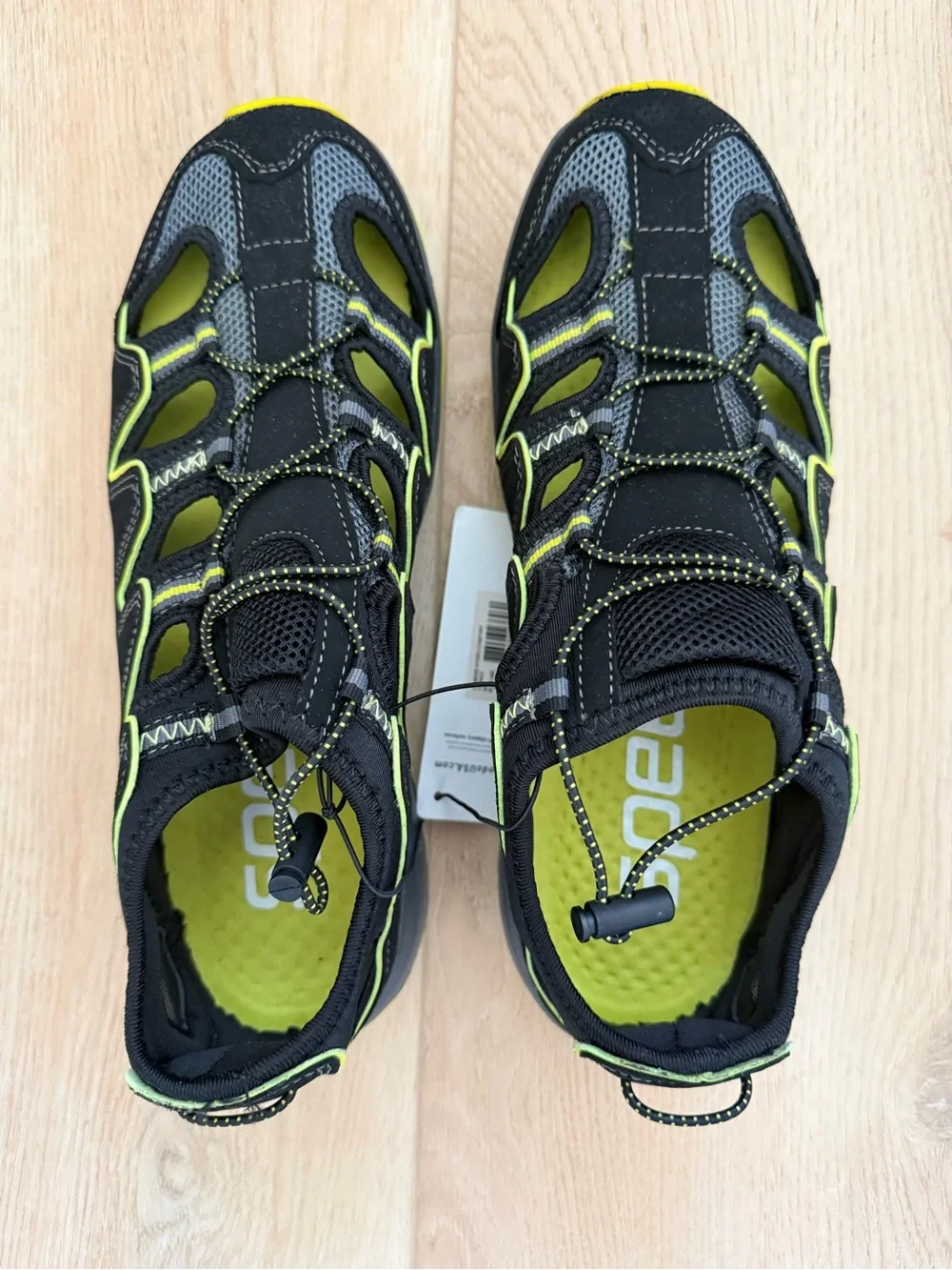 NWT Speedo Men’s Black & Lime Water Shoes Hydrocomfort size 8